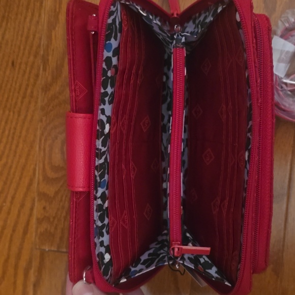 Vera Bradley Iconic Deluxe All Together Crossbody Cardinal Red - Picture 4 of 8